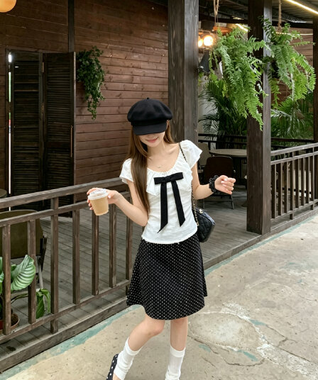 정가 실사 정원 영 접시 V넥 레이스업 나비 매듭 프릴 반팔 티셔츠 여성 여름 허리 수축 슬림해 보이는 맨위