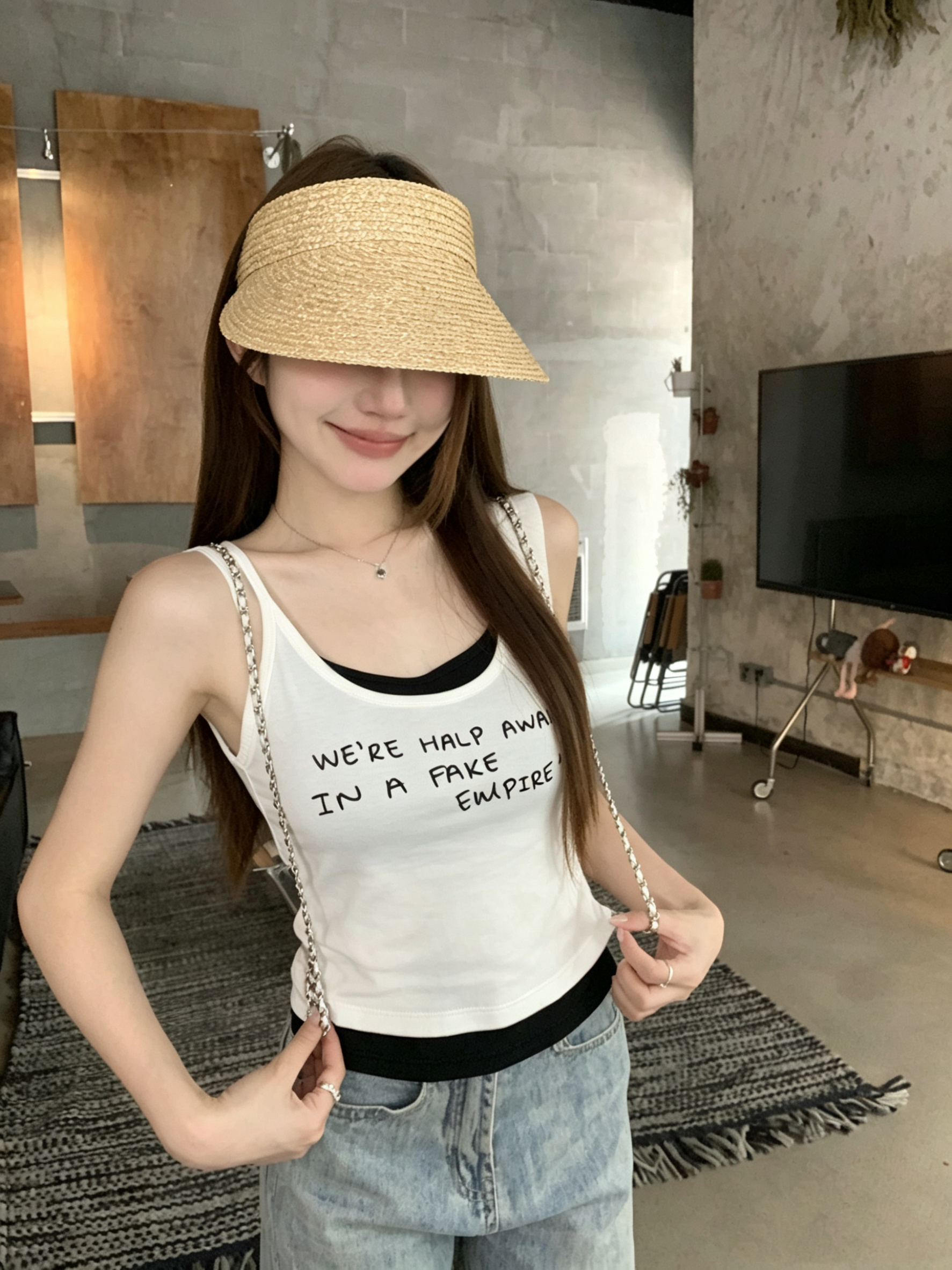 정가 실사 한 부서 배색 페이크 레이어드 캐미솔 알파벳 프린트 몸매 가꾸기 슬림해 보이는 벨트 가슴 패드 의류