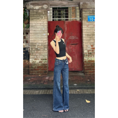 批发微喇辣妹低腰牛仔<b class='q'>裤</b>女秋季新款翻盖口袋设计感修身显瘦马蹄长<b class='q'>裤</b>子