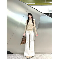 批发韩版微喇牛仔裤女2025<b class='q'>秋</b>季胖MM直筒梨形高个子马蹄裤拖地长裤