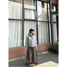 批发微胖mm男女同款高级感显瘦<b class='q'>牛仔裤</b>秋冬新款复古水洗褶皱宽松直筒裤