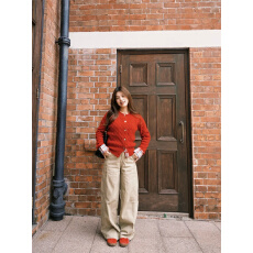 大码美式高街卡其色小众通勤牛仔裤2026新款显瘦阔腿直筒裤