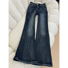 批发美式复古微喇<b class='q'>牛仔裤</b>2026新款加绒高腰宽松直筒阔腿拖地喇叭裤子