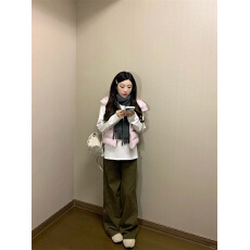 批发棕咖色高腰洋气阔腿<b class='q'>牛仔裤</b><b class='q'>女</b>2026美式冬高个子高级遮肉弯刀直筒裤