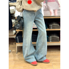 批发微胖mm复古蓝色高级感宽松牛仔<b class='q'>裤</b>女春季款高腰满天星河烫钻阔腿<b class='q'>裤</b>