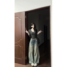 批发大码美式高腰复古水洗做旧牛仔<b class='q'>裤</b>女春季2026新款浅蓝窄版显瘦阔腿