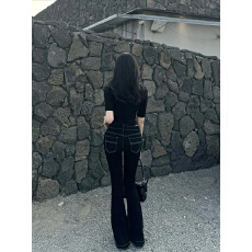 批发美式复古黑色低腰微喇牛仔<b class='q'>裤</b>2026新款春夏季不贴腿马蹄喇叭<b class='q'>裤</b>子