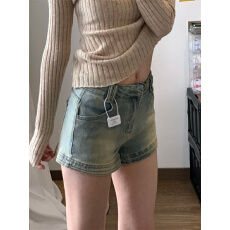 批发牛仔短<b class='q'>裤</b>女2026年夏季爆款辣妹风做旧水洗高腰显瘦超短百搭热<b class='q'>裤</b>潮