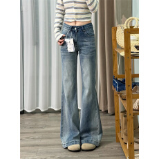 韩系ins浅蓝色微喇牛仔裤2026新款弹力显瘦复古辣妹喇叭裤