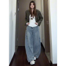 批发美式复古弯刀裤女微胖设计感阔腿洋气痞帅垂坠感牛仔裤<b class='q'>情侣</b><b class='q'>裤子</b>