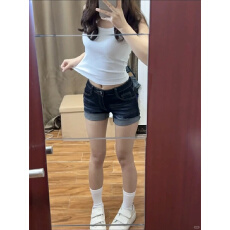 批发微胖mm辣妹高腰显瘦牛仔超短<b class='q'>裤</b>女夏季新款深蓝色设计感卷边热<b class='q'>裤</b>子