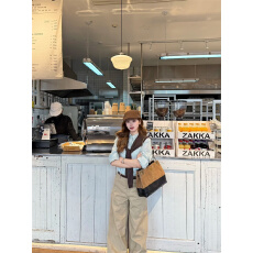 微喇牛仔裤女夏季新款浅色水洗猫须设计感喇叭裤百搭不贴腿拖地裤