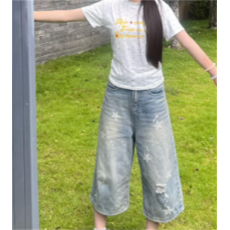 批发牛仔短裤女夏季薄款复古星星印花做旧<b class='q'>水洗</b>阔腿中裤休闲直筒七分裤