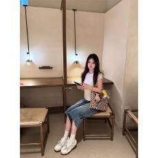 美式复古口袋设计感直筒七分裤女秋季新款宽松显瘦阔腿牛仔中裤子