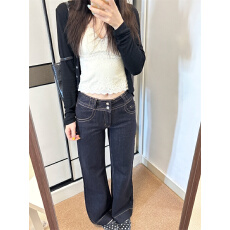 批发美式复古深蓝色双腰扣微喇<b class='q'>牛仔裤</b>女2026秋季新款高腰修身喇叭裤子