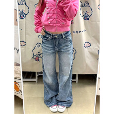 美式复古微喇牛仔裤女秋季2026新款高腰宽松直筒阔腿拖地梧桐裤子