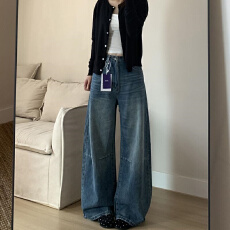 批发美式复古弯刀牛仔裤女春秋季2026新款<b class='q'>高腰</b>宽松直筒阔腿镰刀长裤子