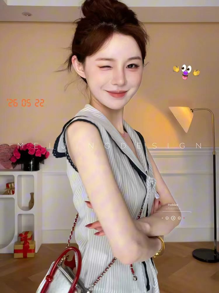 ins cec 여름 새로운 한 부서 신선함 바람 해군 칼라 맨위 코디 부드러운 바람 연령 감소 반신 치마 세트