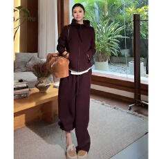 批发韩系减龄一整套穿搭女简约百搭连帽长袖外套高腰直筒裤两件套