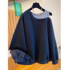 批发2025新款今年流行爆款慵懒风假两件斜肩露肩卫衣女<b class='q'>超</b>好看<b class='q'>大码</b>上衣