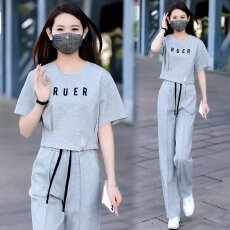 批发2026夏季新款休闲<b class='q'>运动服</b>套装女士时尚小个子洋气减龄阔腿裤两件套
