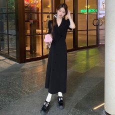 批发今年流行漂亮<b class='q'>套装</b>裙两件套气质韩版高级感miu系千金风连衣裙女夏