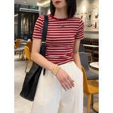 批发美式复古<b class='q'>条纹</b>短袖正肩<b class='q'>t</b><b class='q'>恤</b>女夏季新款设计感小众辣妹修身短款上衣