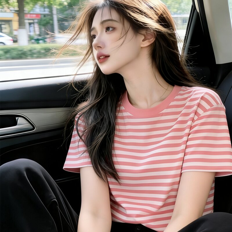 배색 스트라이프 긍정적 인 어깨 반팔 티셔츠 여성 의류 여름 2026 새로운 레트로 항구 바람 다용도 라운드 넥 동정 맨위