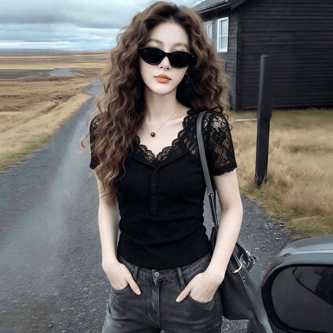 검정색 레이스 홀로우 아웃 V넥 반팔 티셔츠 여성 여름 품격 로얄 자매 자이언트 잘 생긴 몸매 가꾸기 슬림해 보이는 디자인 센스 맨위