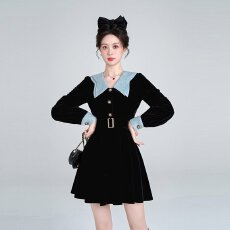 批发法式<b class='q'>娃娃</b>领黑色丝绒连衣<b class='q'>裙</b>女爆款冬季赫本千金风气质生日<b class='q'>裙</b>小礼<b class='q'>裙</b>
