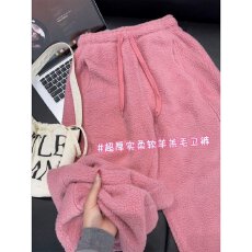 批发巨好看的~粉色摇粒绒加厚卫裤<b class='q'>女</b>2026年春秋冬季羊羔毛保暖<b class='q'>休闲裤</b>