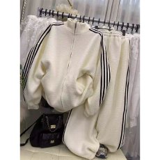 批发运动休闲拼条立领棒球服<b class='q'>外套</b>宽松显瘦抽绳阔腿裤保暖双面绒两件套