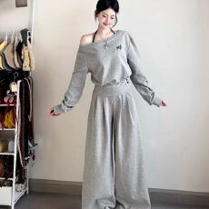 批发韩系高级感<b class='q'>运动服</b>套装女秋冬季<b class='q'>显瘦</b>时尚斜肩卫衣阔腿裤休闲两件套