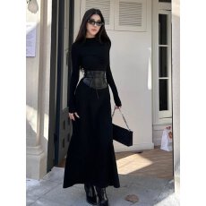 批发独特高级感超好看黑色针织打底内搭连衣裙秋冬修身显瘦绝美辣妹裙