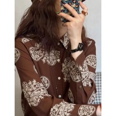 批发独特超好看的咖色<b class='q'>刺绣</b>复古<b class='q'>衬衫</b>上衣女高级感轻奢减龄洋气2026新款