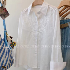 批发白色刺绣<b class='q'>中长款</b>翻领长袖衬衫女士上衣小个子2026新款超火减龄衬衣
