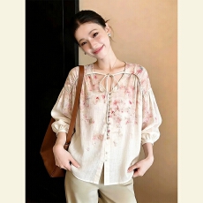 批发夏季法式小资小上衣欧货轻奢高级感御姐独特绝美通勤<b class='q'>印花</b><b class='q'>衬衫</b>
