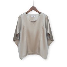 批发2026夏季新款圆领雪纺<b class='q'>T</b><b class='q'>恤</b>女宽松蝙蝠衫垂感V领套头<b class='q'>衬衫</b>百搭大码