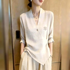 批发2026年别致很仙的法式绝美上衣夏季新款重要场合高端独特漂亮女装