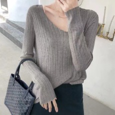 批发秋季<b class='q'>新款</b>v领大坑条修身针织衫套头<b class='q'>打底衫</b>上衣长袖女