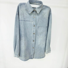 批发洗水烫钻<b class='q'>牛仔</b>衬衫宽松外套女 长袖翻领单排扣上衣2026春秋新款