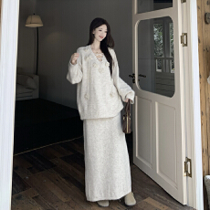 批发大码法式温柔风V领花朵<b class='q'>毛衣</b>女秋冬新款气质针织半身长裙两件套
