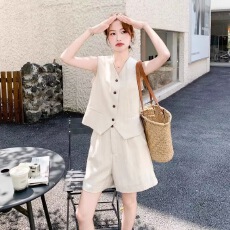 批发高级感老钱风亚麻马甲短<b class='q'>裤</b>两件套<b class='q'>装</b>女2025夏季大方得体穿搭一整套