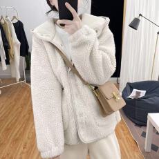 批发韩国连帽羊羔毛外套女2025冬季宽松减龄上衣双面毛绒复古显瘦<b class='q'>大</b>衣