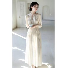 批发<b class='q'>白色</b>雪纺海边度假连衣裙2026春季新款春夏长裙法式高级感<b class='q'>裙子</b>女装