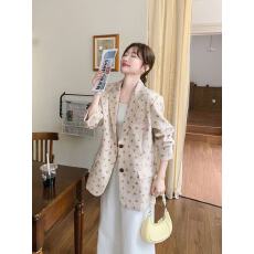 批发灰色碎花通勤西装外套女2026<b class='q'>秋</b>新款小个子帅气时髦显瘦高级感西服