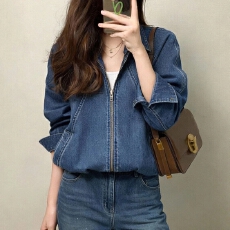 批发精致短款水洗<b class='q'>牛仔</b>翻领夹克2026春秋新款今年流行爆款小个子外套女