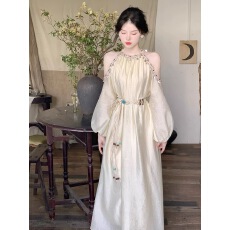 我的阿勒泰贝壳花边浅杏色连衣裙波西米亚度假风茶歇长裙