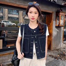 批发复古宽松显瘦牛仔马甲女春秋外穿<b class='q'>百搭</b>爆款休闲无袖韩版春夏马夹