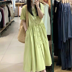 批发法式复古绿色衬衫<b class='q'>连衣裙</b>女夏季新款设计感宽松显瘦度假风长裙子